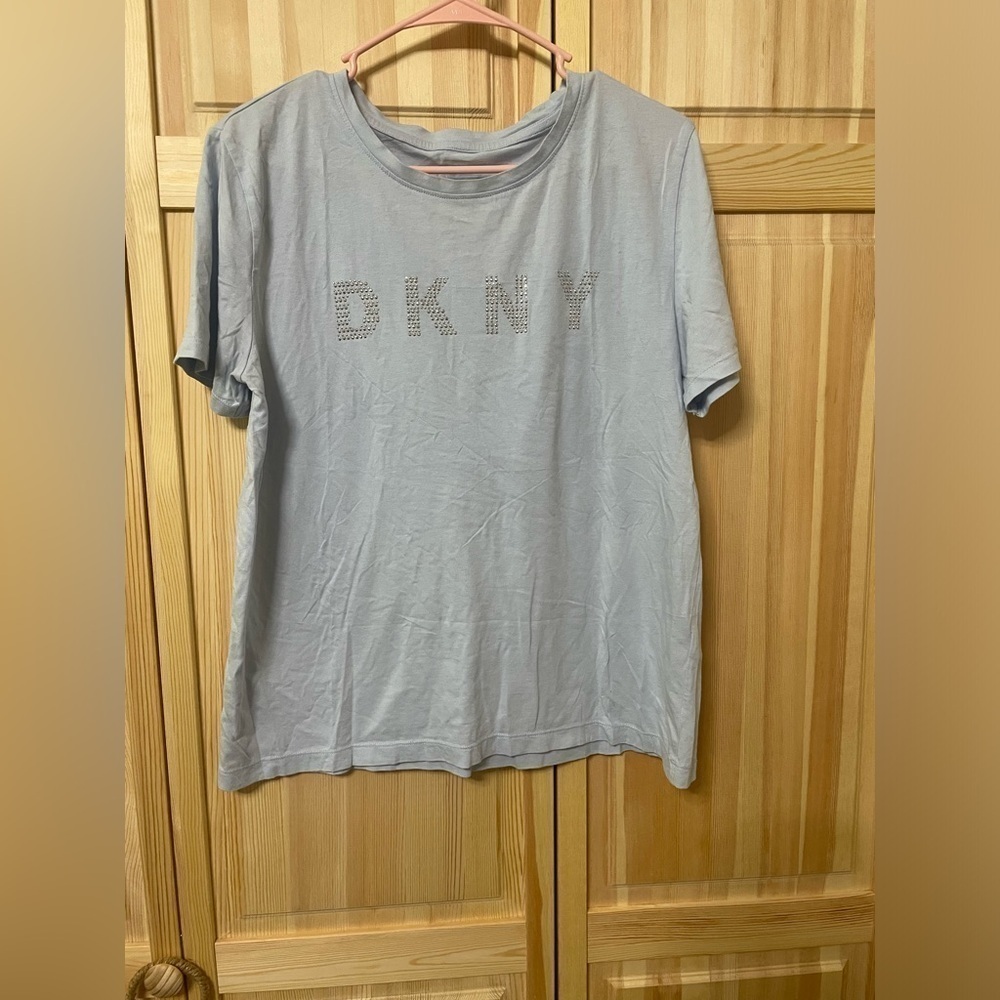 9. DKNY MD.